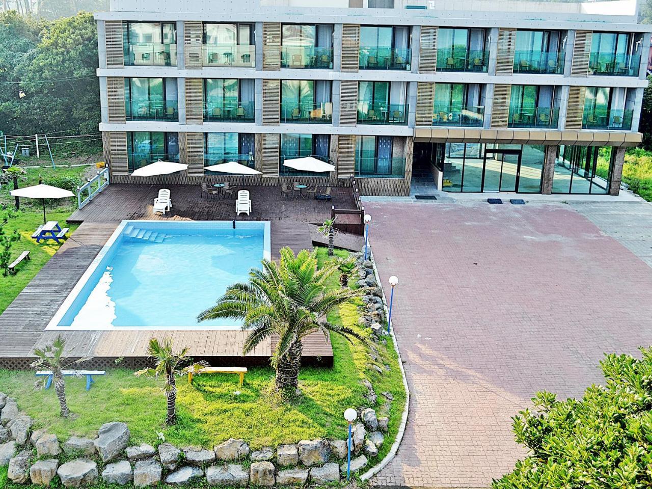 Memoria Resort Seogwipo Eksteriør bilde